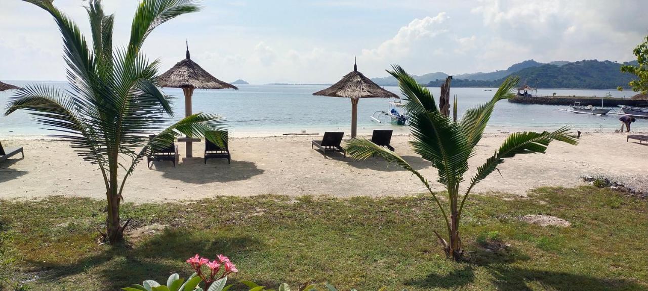 Отель Alam Karang Gili Gede Экстерьер фото