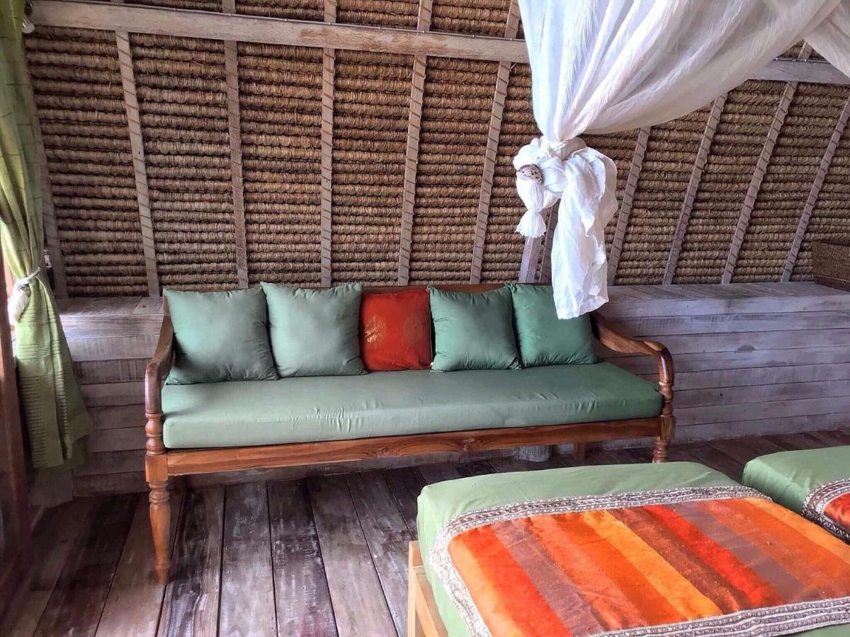 Отель Alam Karang Gili Gede Экстерьер фото